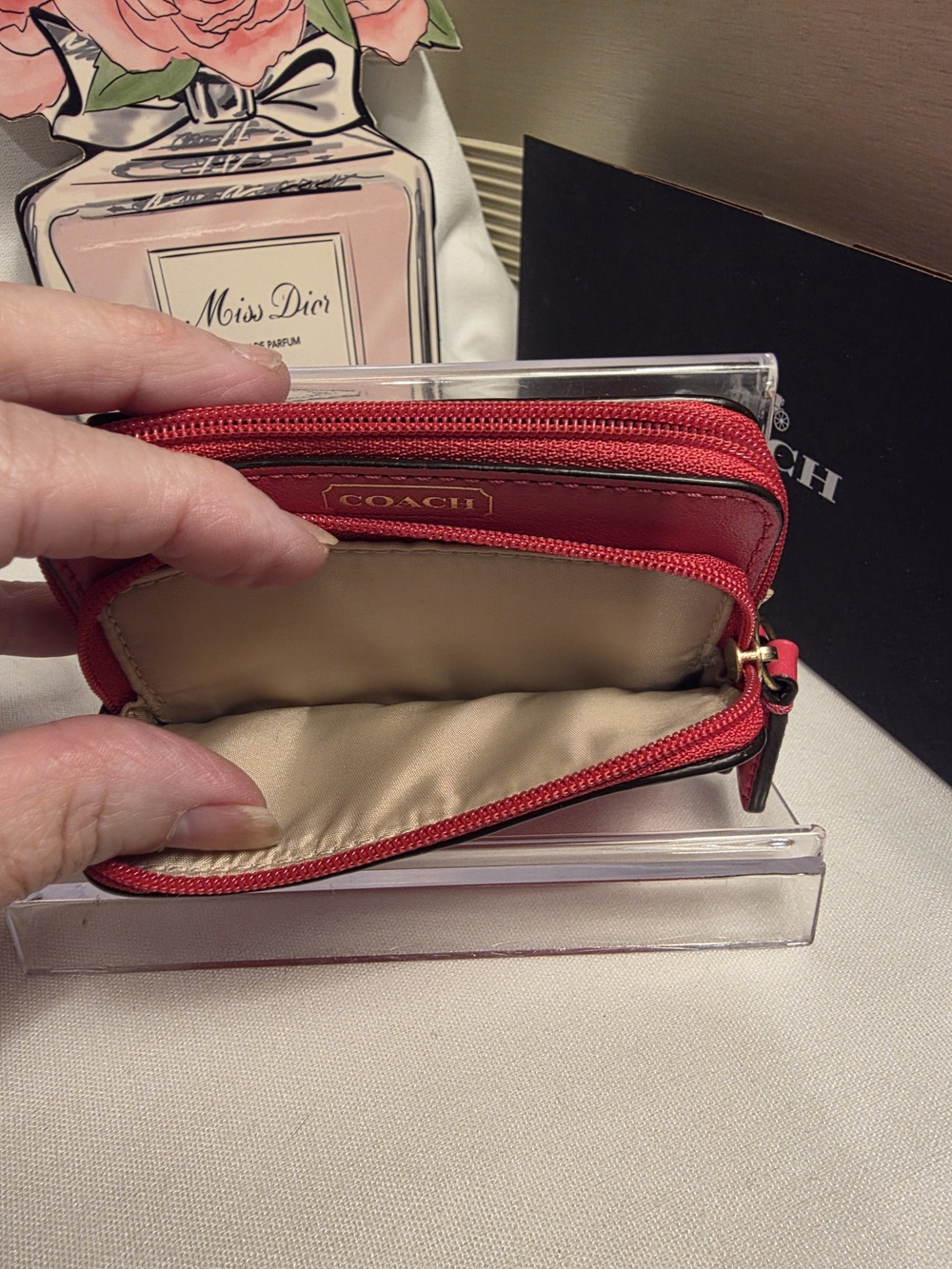 COACH Scarlett Red Leather Double-Zip Card/Coin Pouch - Picture 3 of 6
